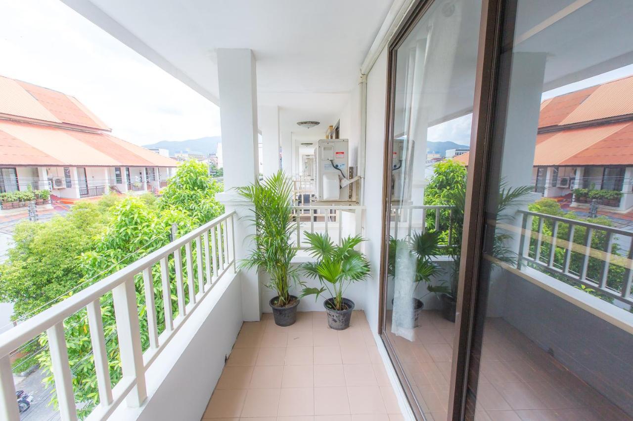 Hotel The Little Siri Chiang Mai Exterior foto