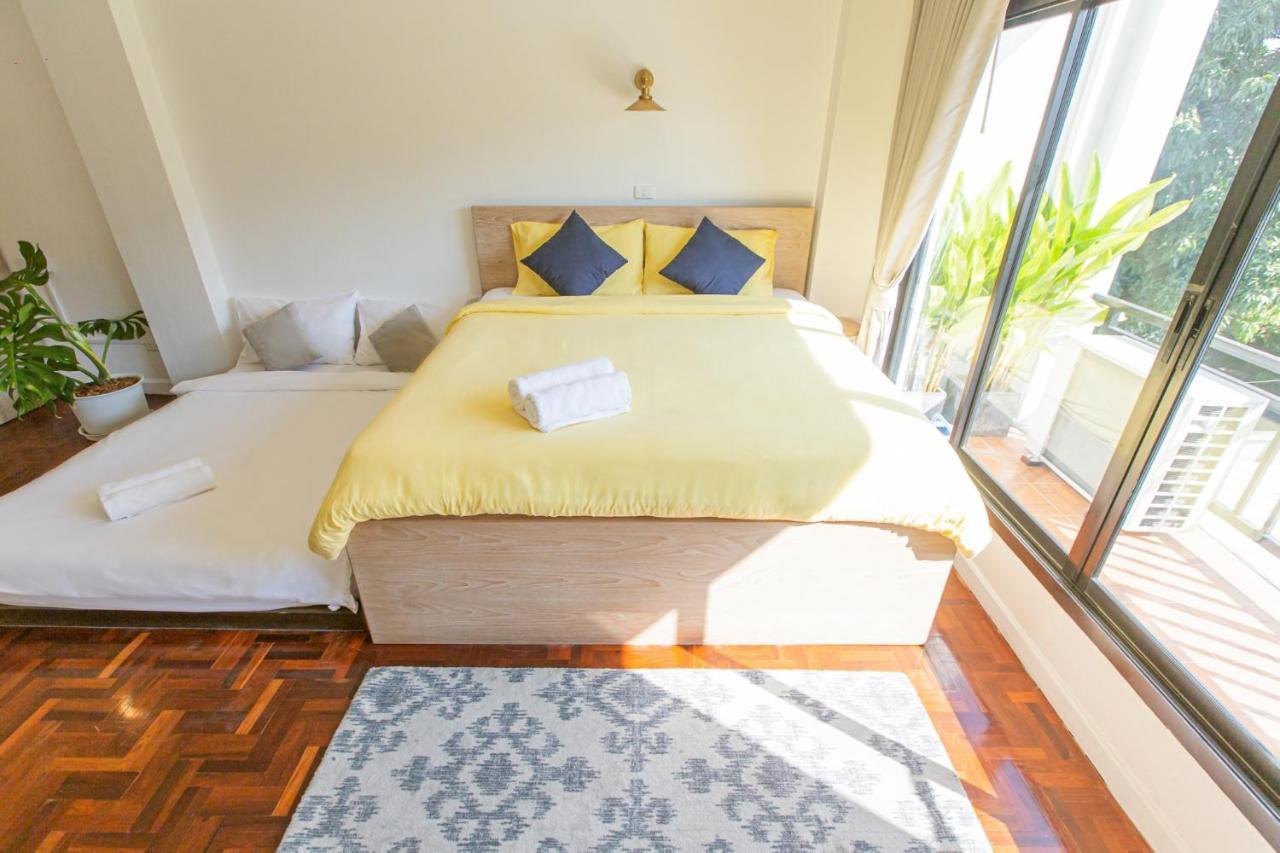 Hotel The Little Siri Chiang Mai Exterior foto